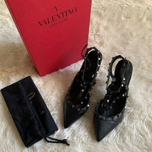 Valentino Garavani Rockstud Black Heels